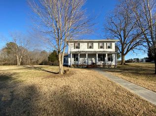 1877 Goodes Ferry Rd, South Hill, VA 23970
