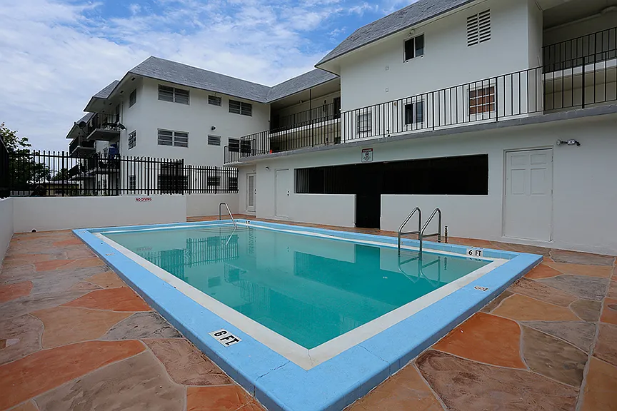 Grand Island Portfolio LLC (2350) — Photo 4