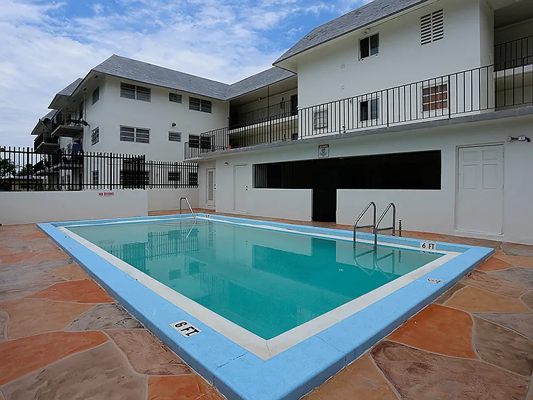 Grand Island Portfolio LLC (2350) — Photo 4