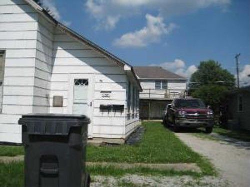 2nd image of 130 N John St