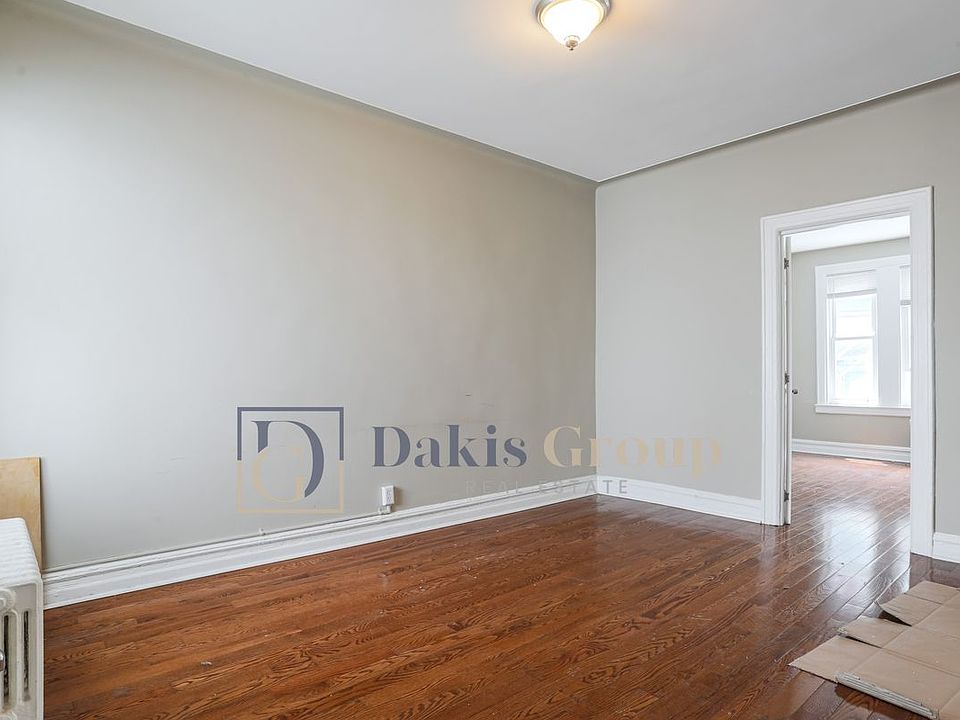 1st image of 45-07 Ditmars Blvd #Gs1