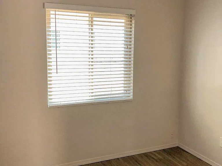 4157 Central Ave — Photo 6