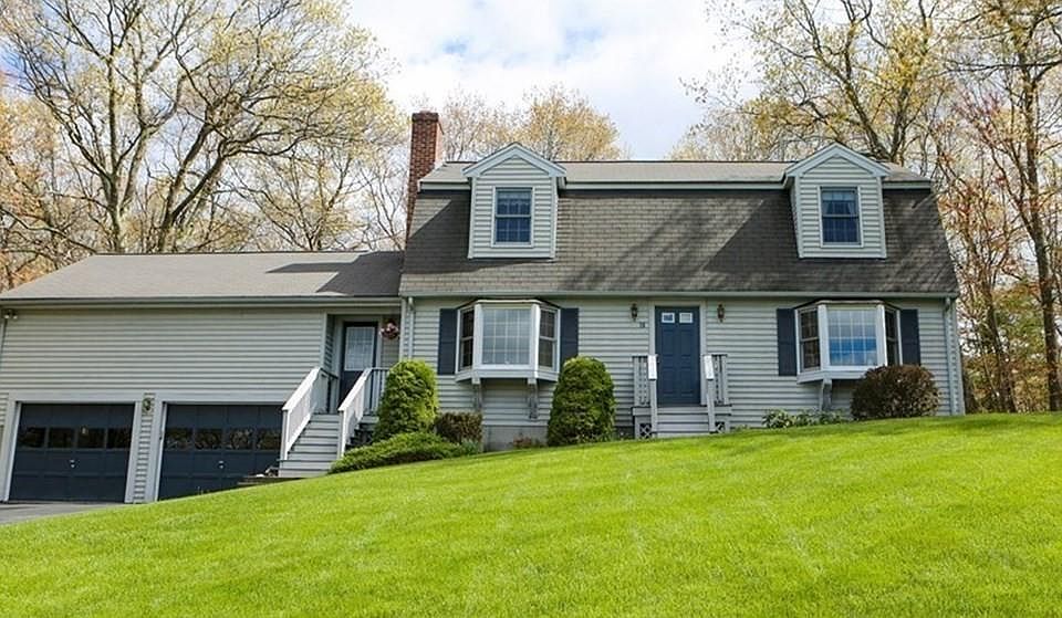 1st image of 18 Taft Dr