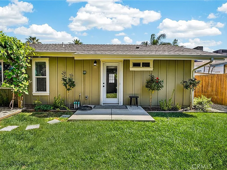 8211 Quartz Ave — Photo 30