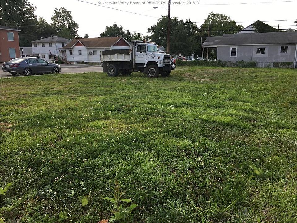 1st image of 4418 Maccorkle Ave SW