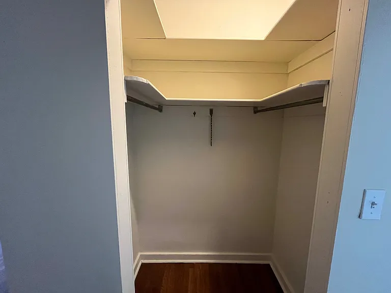 1816 Buena Vista St #1 — Photo 9