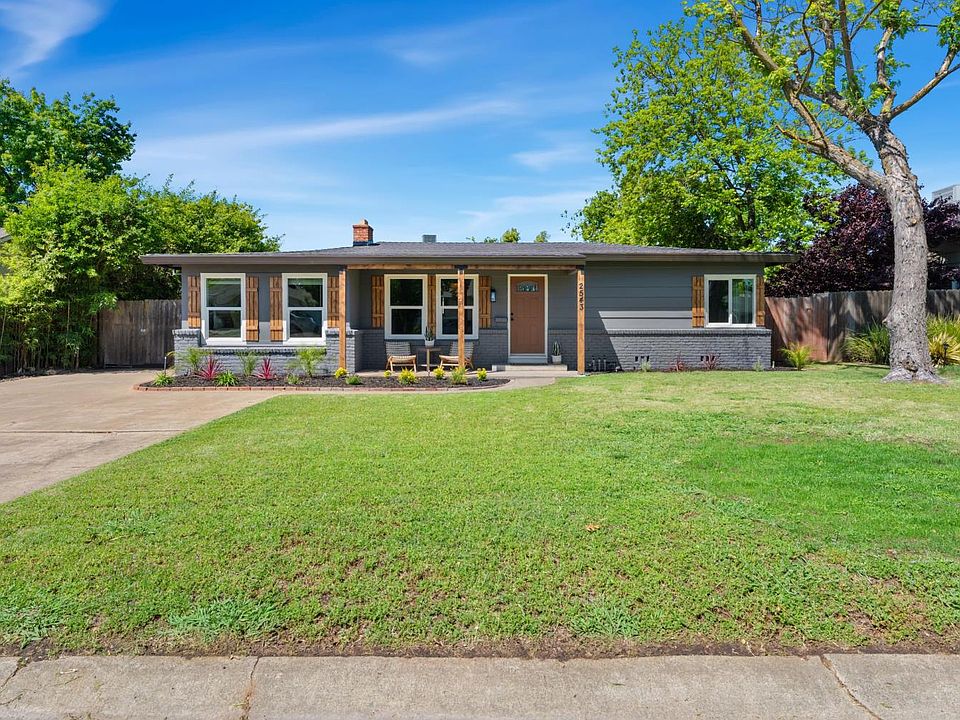 1st image of 2543 Castlewood Dr