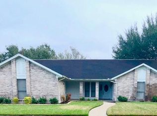 705 Santa Fe, Victoria, TX 77904