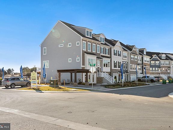 2nd image of 36007 Auburn Way