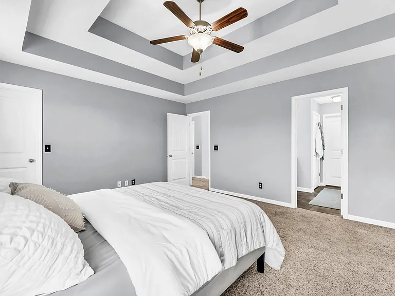 3460 Oak Creek Dr — Photo 28