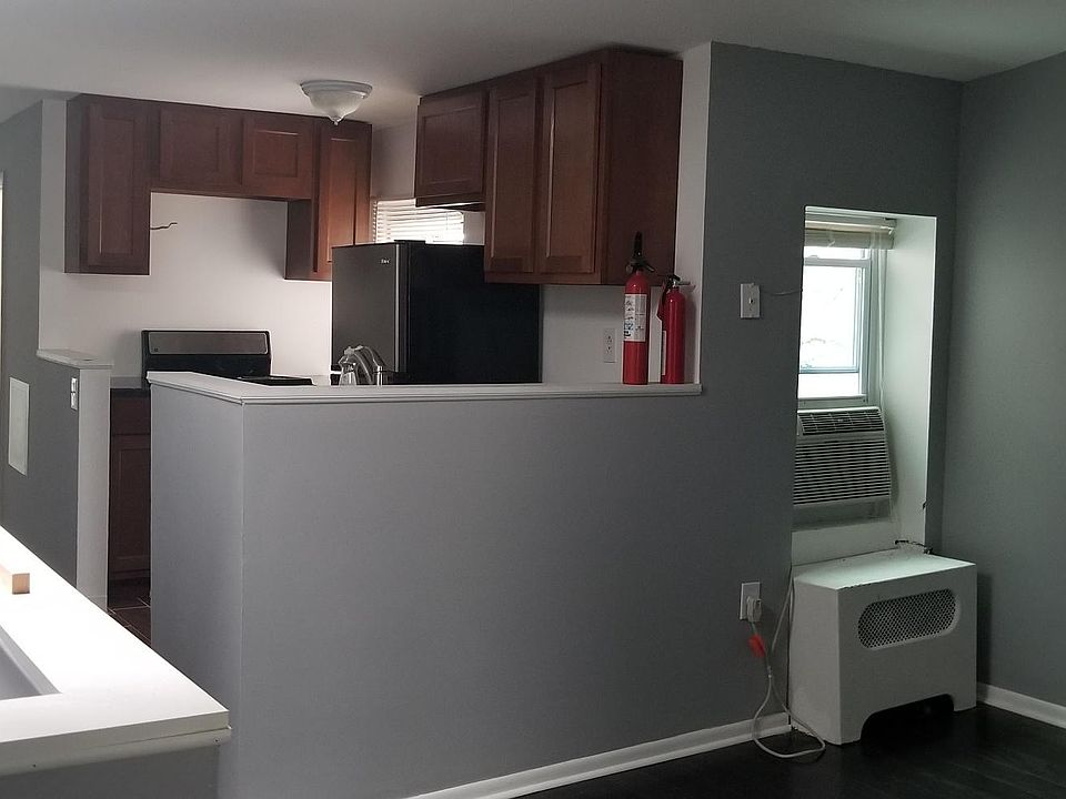 1st image of 751 S 22nd St APT C