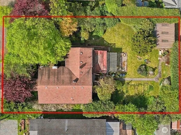 8812 Dibble Avenue NW, Seattle, WA 98117