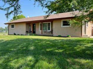 8525 NE 50th St, Pretty Prairie, KS 67570