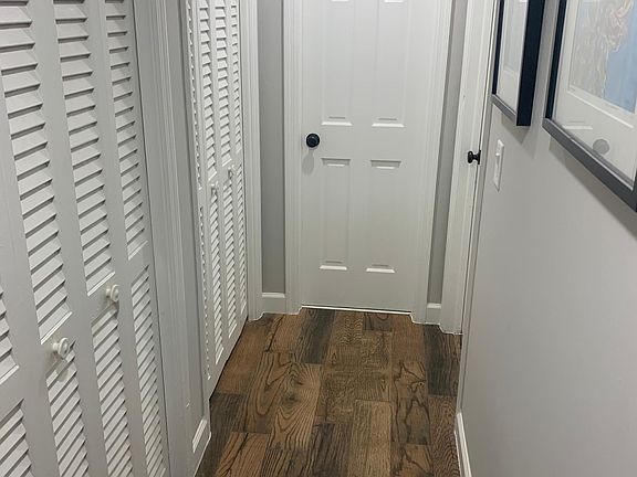 5th image of 10336 Carrollwood Ln APT 103