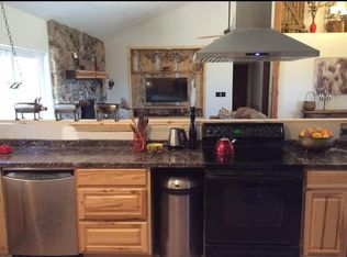 445 S Forest View Dr, Cornville, AZ 86325