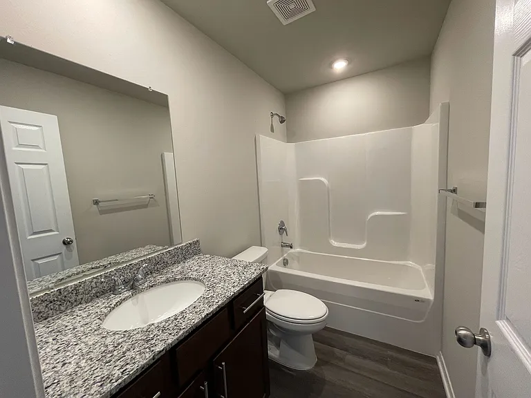 2440 N Raven Ln — Photo 16