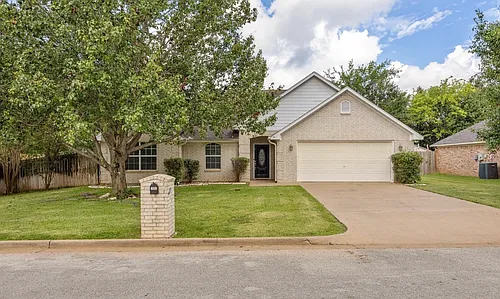 111 Bluebird Ln Photo 1