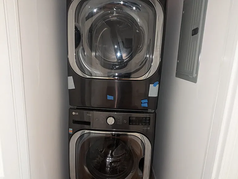 200 Burnett Ave #3 — Photo 16