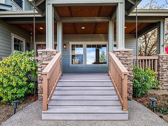 2nd image of 4122 SW Salmon Pl