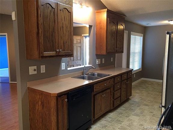 2nd image of 4292 Timberwood Dr