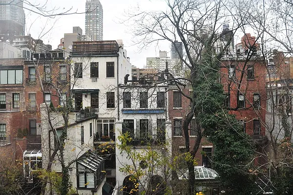 Rented by Corcoran | media 11