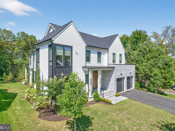 6832 Melrose Dr, McLean, VA 22101