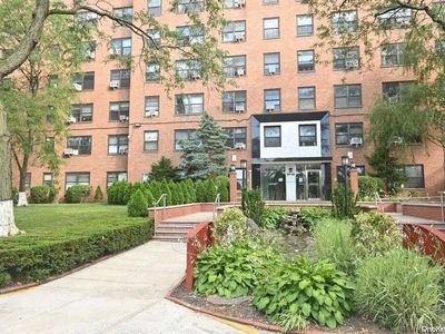 99-40 63rd Road #5O, Rego Park, NY, 11374
