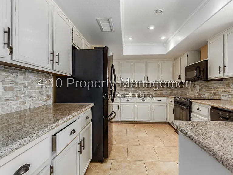 26002 S La Cite Dr — Photo 9