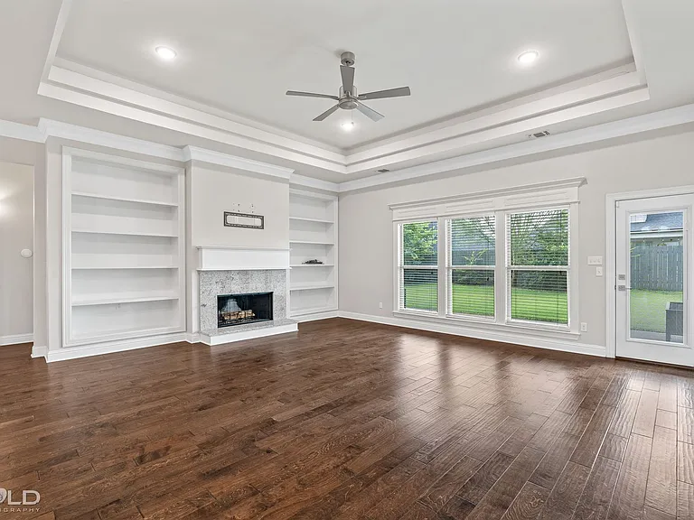 619 Labarre Ln — Photo 20