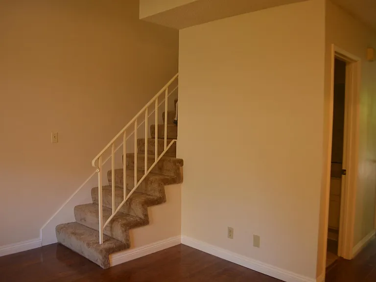 330 Cordova St #314 — Photo 12