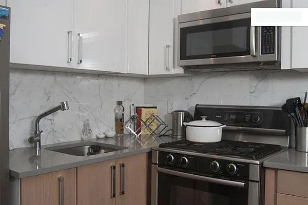 Rented by Corcoran | media 15