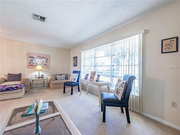 3rd image of 635 Wood Dr