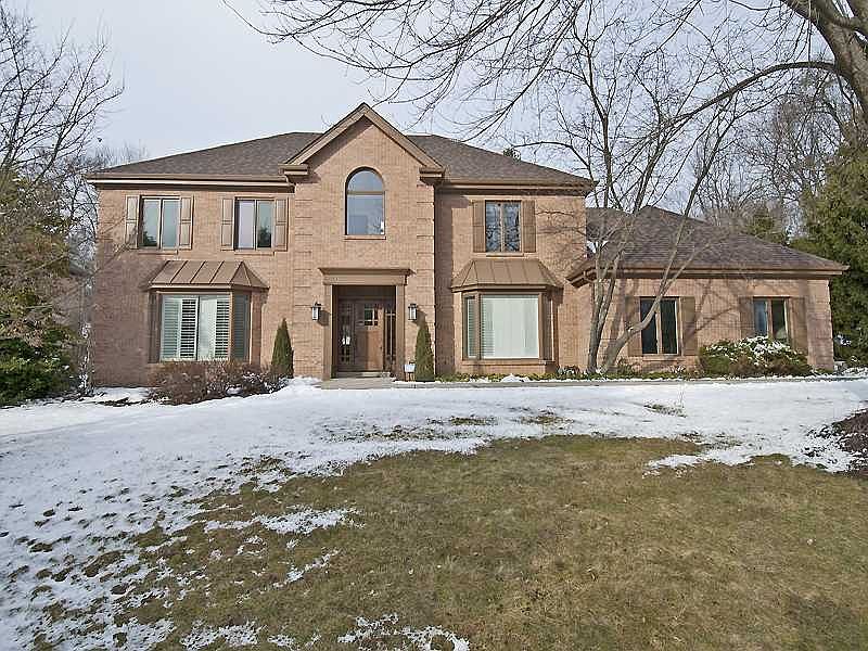 1st image of 318 Chapel Pl