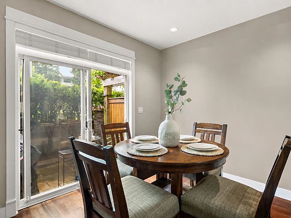 2nd image of 2689 Parkway Dr #26