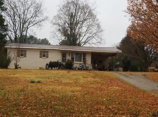 497 Ghost Hill Rd, Trinity, AL 35673