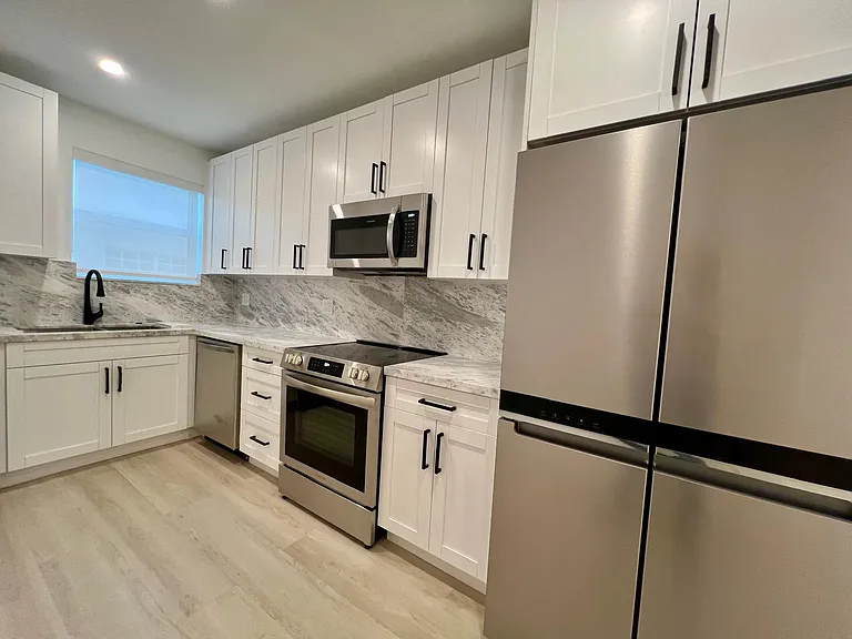 2200 S Ocean Dr #214 — Photo 2