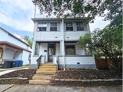 304 12th Ave NE #2 Photo 1