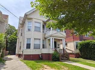 1644 Chapel St #3, New Haven, CT 06511