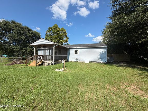 3rd image of 130 Freshwater Drive