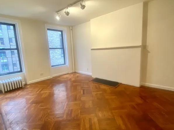 233 E 50th St APT 5, New York, NY 10022