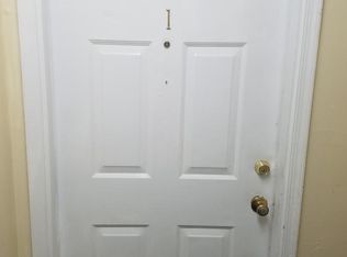 409 W Race St APT 1, Martinsburg, WV 25401