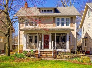 2248 Maplewood Rd, Cleveland Heights, OH 44118