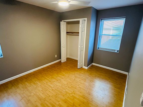 5th image of 7827 Ahern Ave