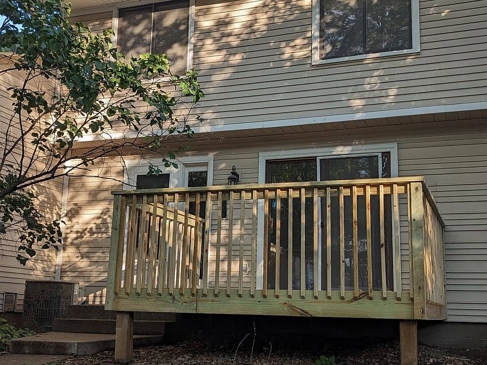 1st image of 2653 Shenandoah Ln N