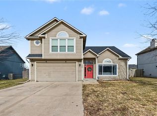 360 W Madison St, Gardner, KS 66030