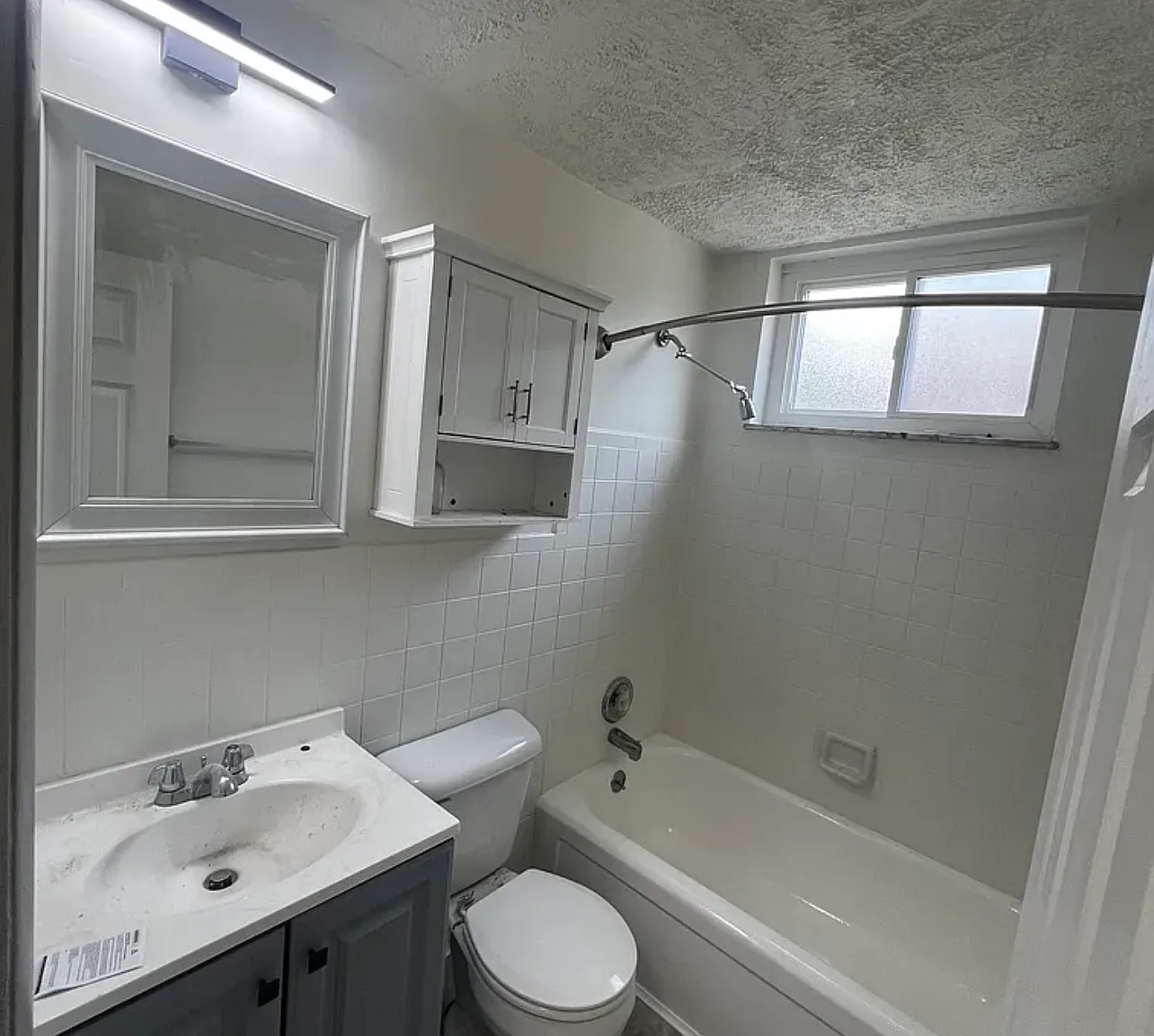 2 bed, 750 sqft, $1,200 — Photo 4