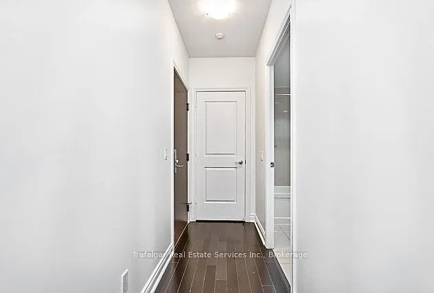 1 bed, $2,400 — Photo 3