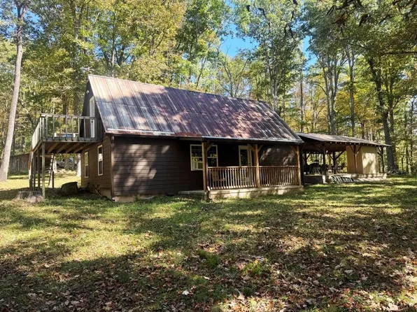 9752 Grapefield Rd, Bastian, VA 24314