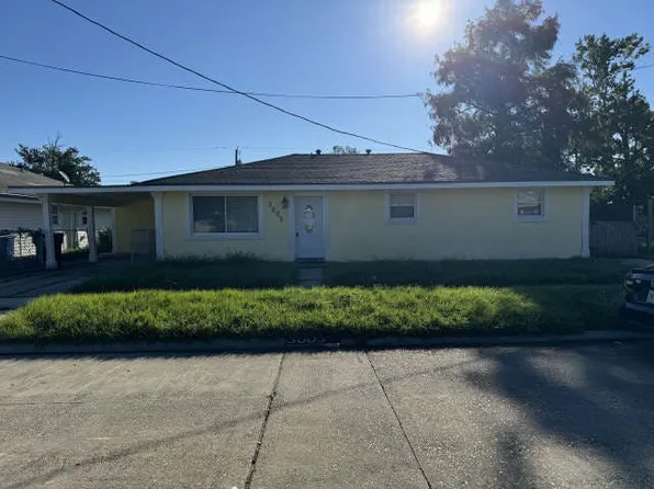 3005 Pecan Dr, Chalmette, LA 70043