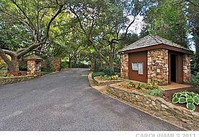 2nd image of 7855 Live Oaks Dr